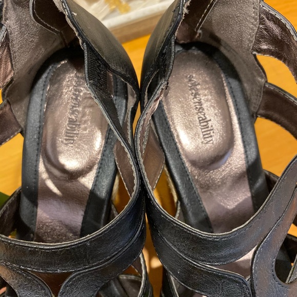 Solesenseability Womens Wedge Shoe Brand New - Picture 6 of 6